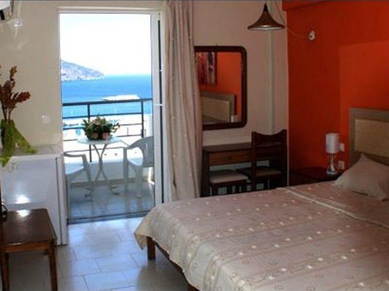 Iolkos Hotel Kerpe Dış mekan fotoğraf